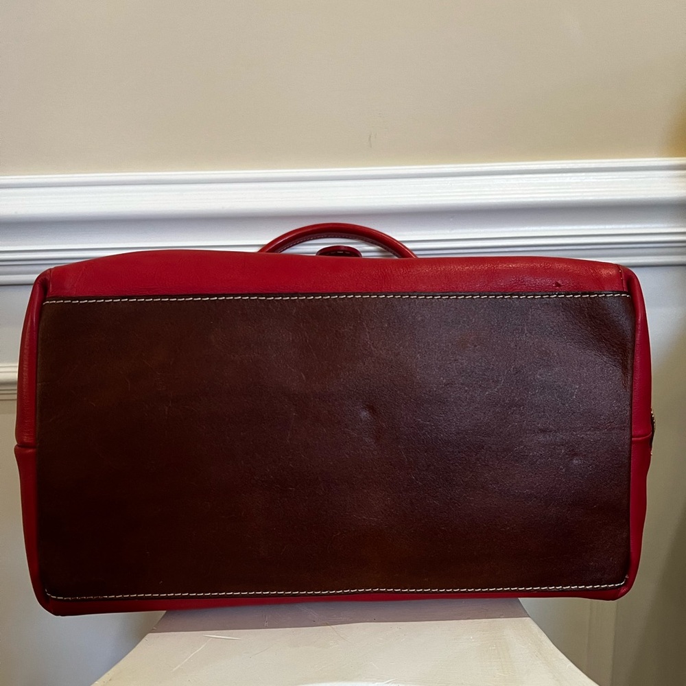 Brick-Color, Rolled Handles, Leather Large Satchel Zipper Tote Bag. - Picture 17 of 17